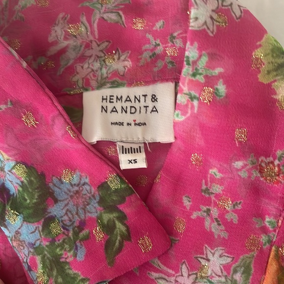 Button down top - Picture 3 of 7